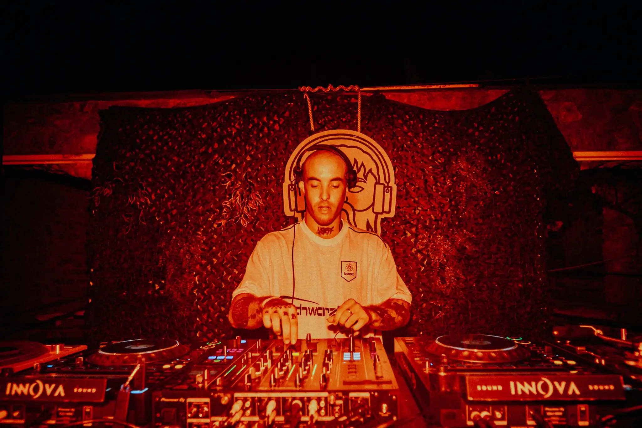 Allegory of Beats × MyGarage, Rachdingue (Vilajuïga), 10.08 y 07.09.2024 · foto 3 de 12